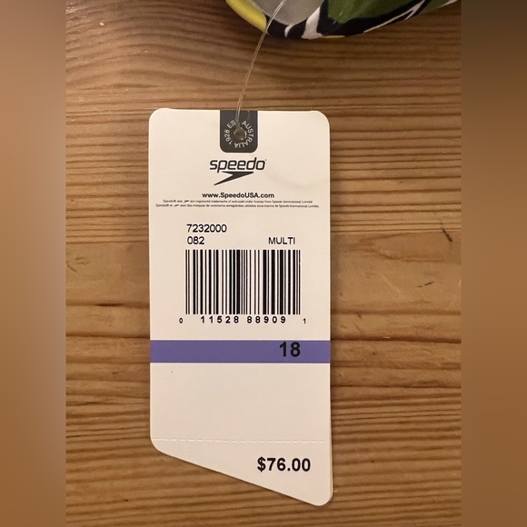 Women’s Speedo Floral One-piece Swimsuit NWT - Picture 4 of 7